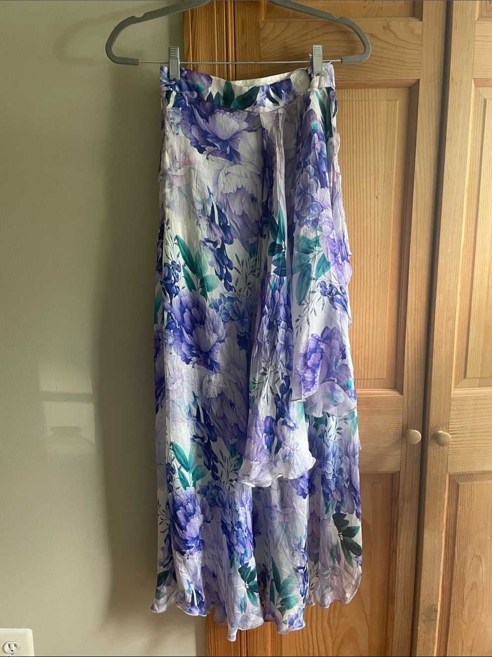 Anthropologie Floral Maxi Skirt in Purple, Teal, White - Picture 3 of 9